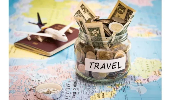 How to Save Money While Travelling