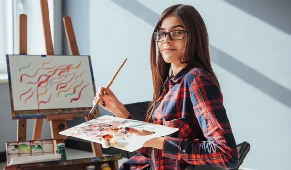 Career Options After 12th Arts