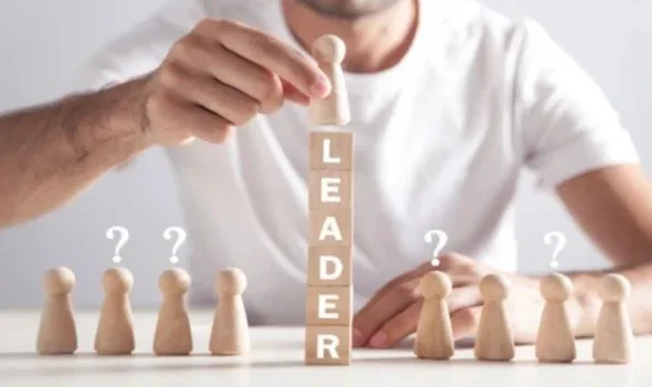 Leader